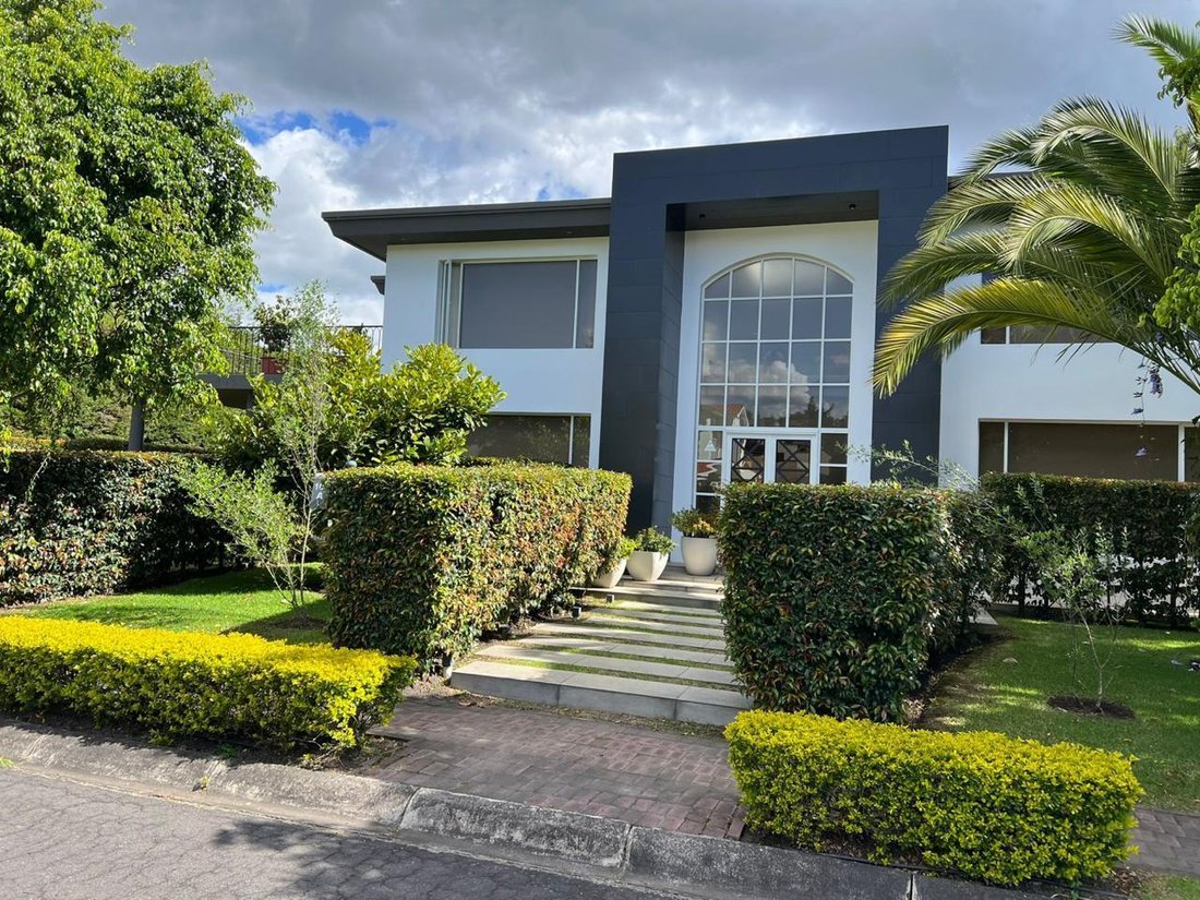 House in Quito, Pichincha, Ecuador 1 - 18661539