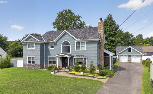 House in Monroe Township, New Jersey, United States 1
