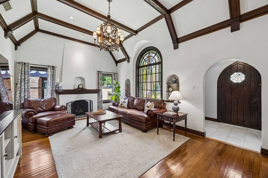 House in Dallas, Texas, United States 2 - 18670365