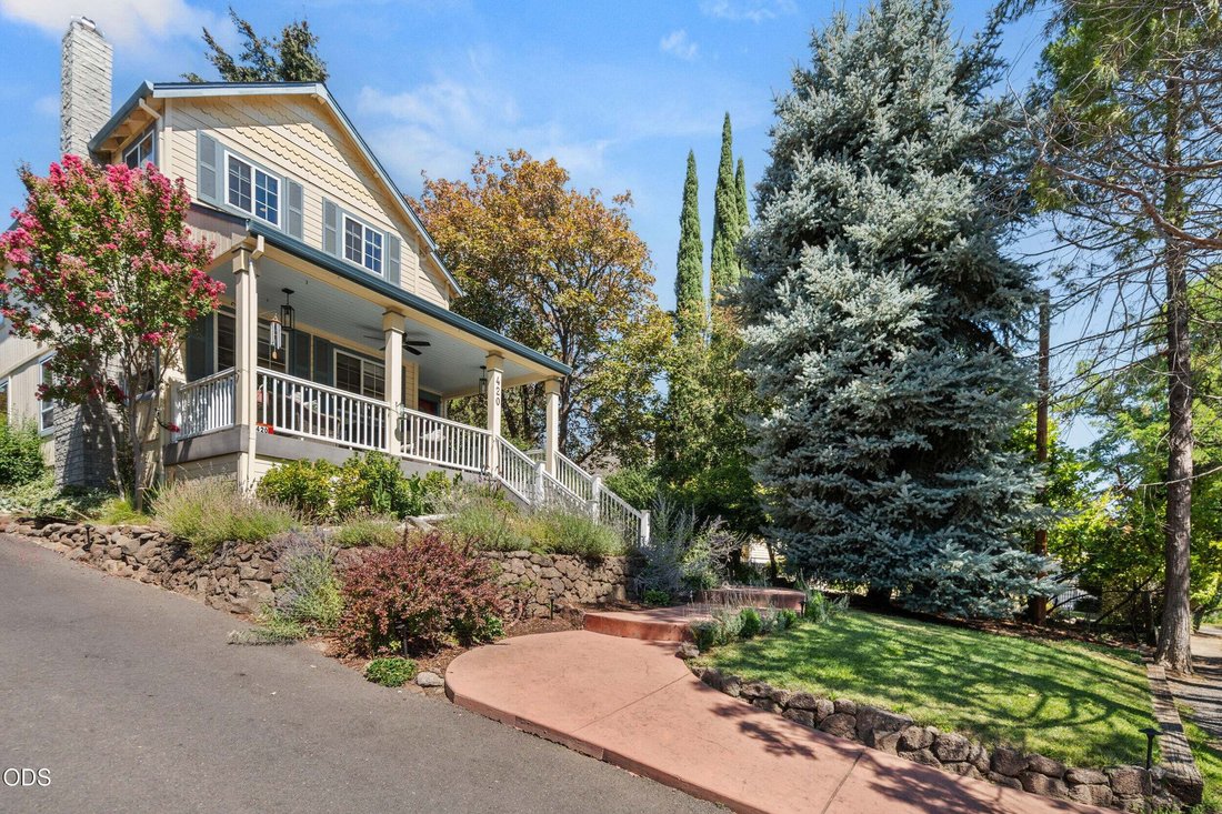 House in Applegate, Oregon, United States 5 - 18662585