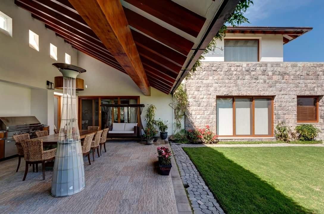 House in Quito, Pichincha, Ecuador 2 - 18661709