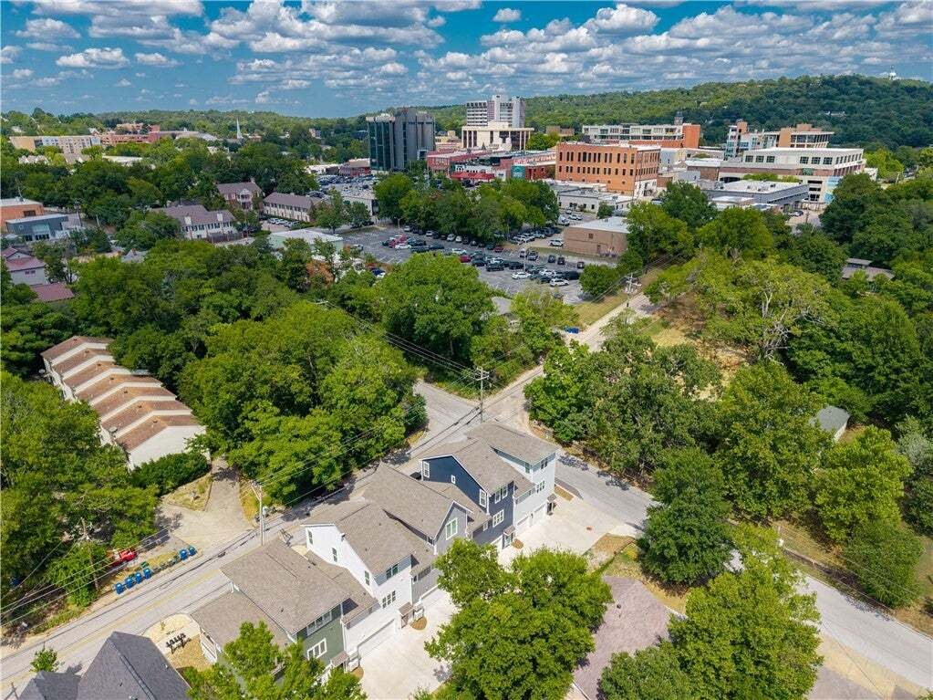 House in Fayetteville, Arkansas, United States 3 - 18662877