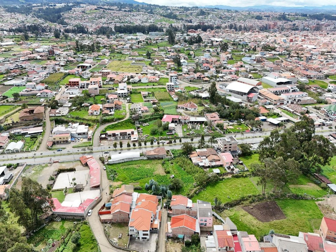 Land in Cuenca, Azuay, Ecuador 2 - 18661584