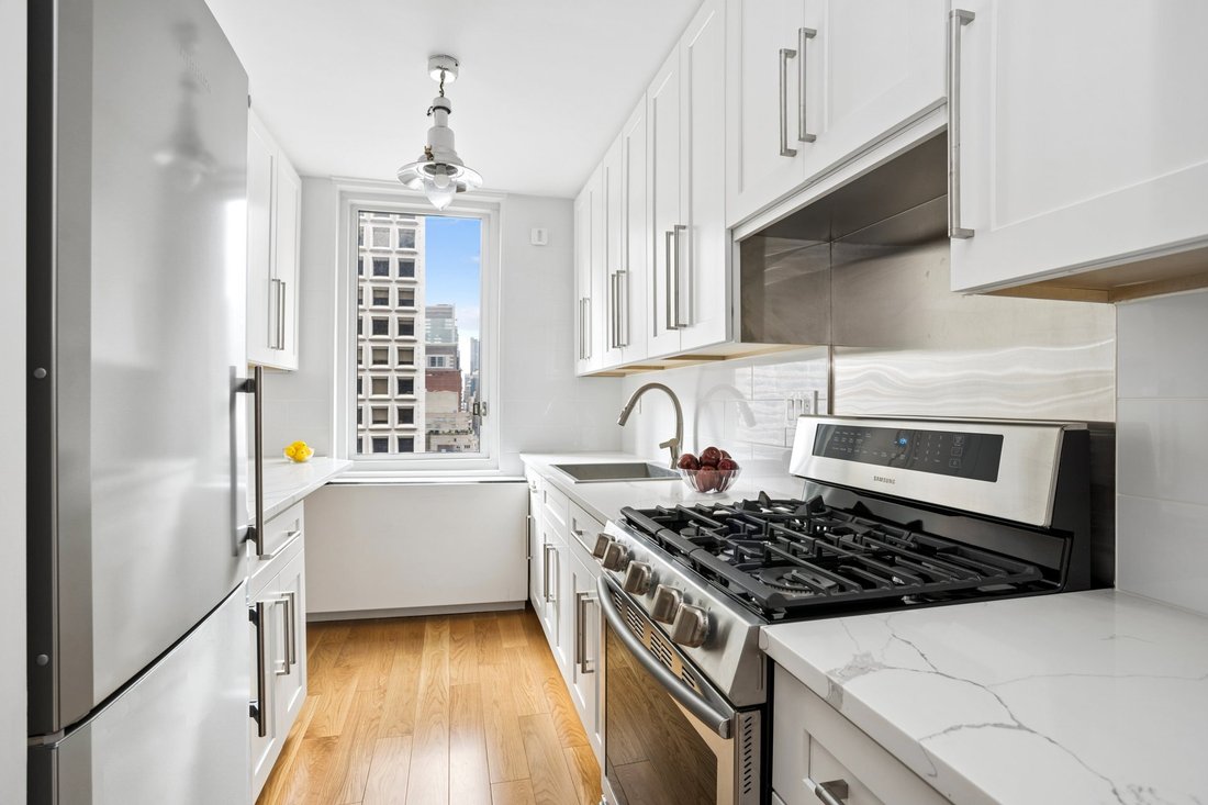 Co Op in New York, New York, United States 2 - 18664266