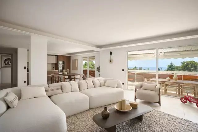 Apartment in Montfleury, Cannes, France 2 - 16582440