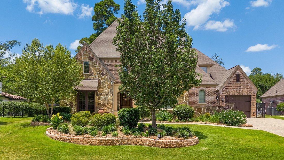 House in The Woodlands, Texas, United States 2 - 18666232