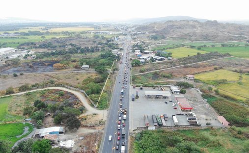Land in Nobol, Guayas, Ecuador 1
