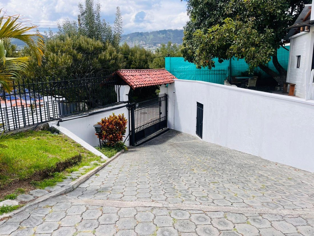 House in Quito, Pichincha, Ecuador 4 - 18661211