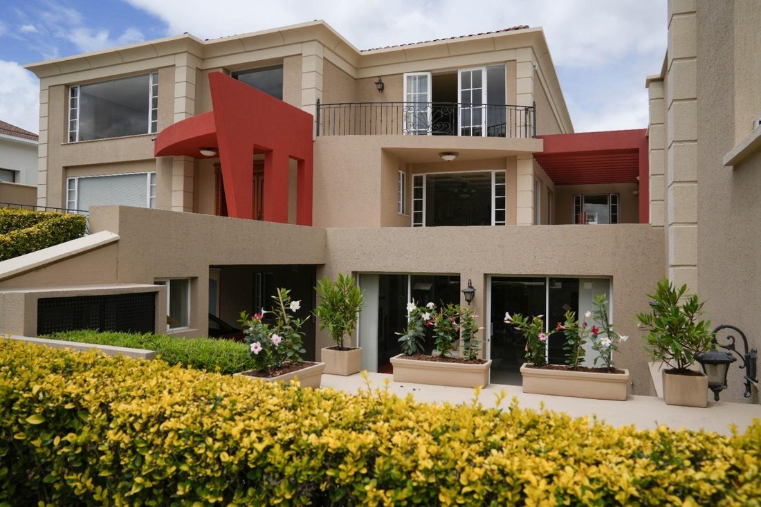House in Quito, Pichincha, Ecuador 5 - 18661615