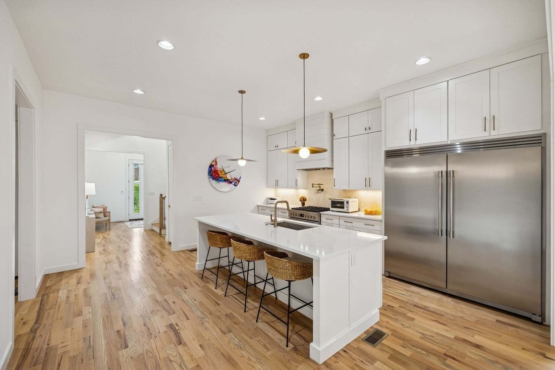 Co Op in Forest Hills, Tennessee, United States 3 - 18659519
