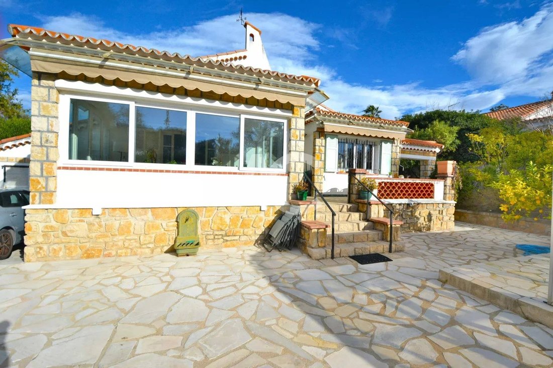House in Les Bastides, Antibes, France 2 - 17267576