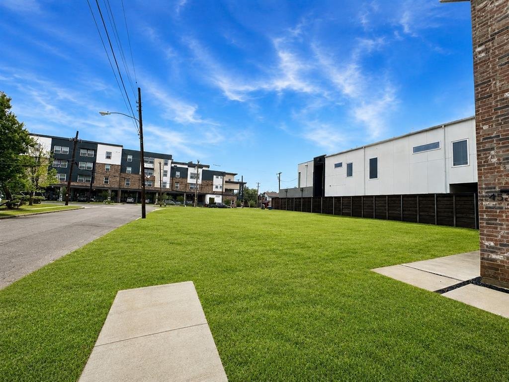 House in Dallas, Texas, United States 3 - 17632969
