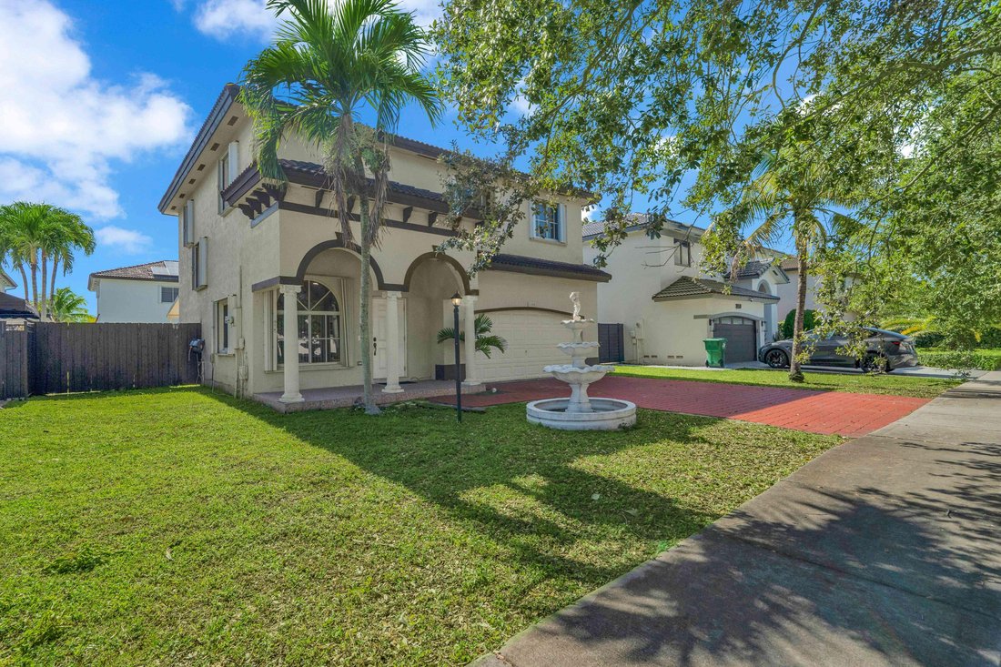 House in Miami, Florida, United States 3 - 18659313