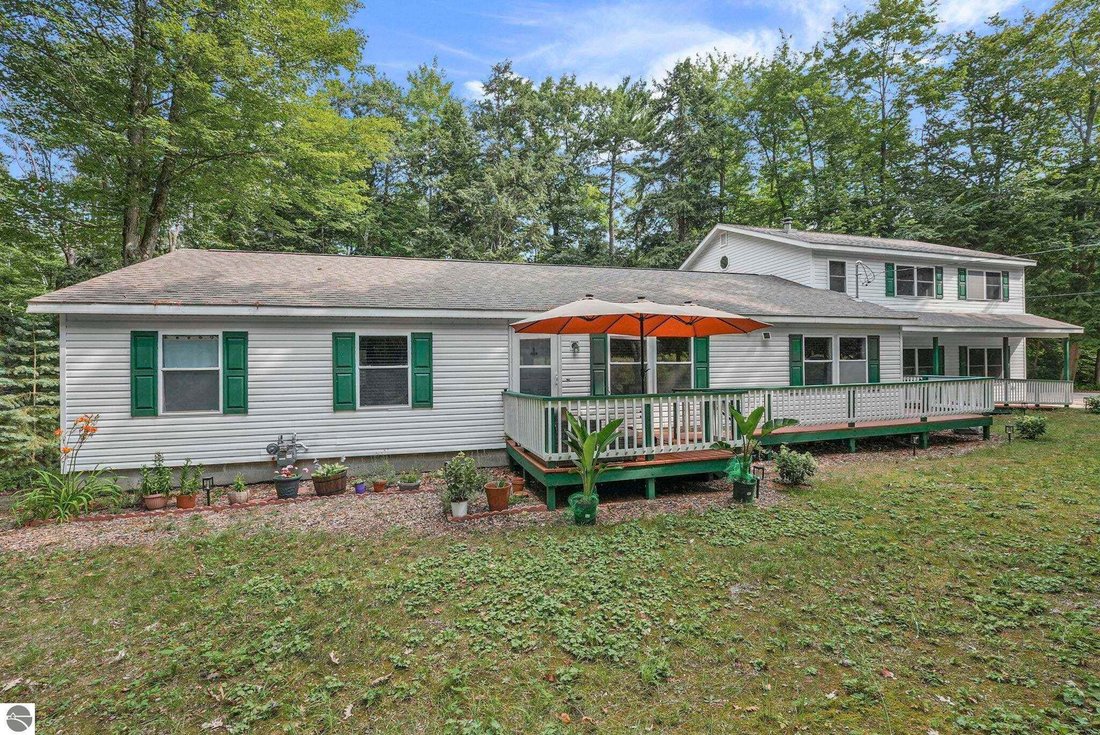 House in Northport, Michigan, United States 3 - 18662656