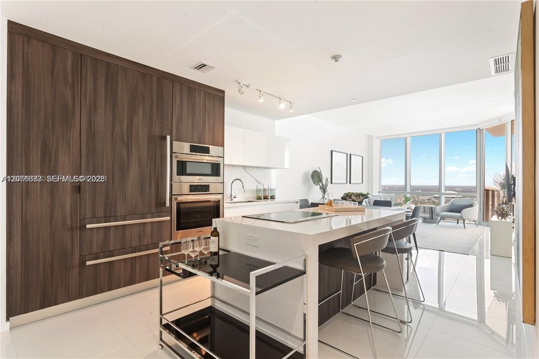 Condo in Miami, Florida, United States 1 - 18669515