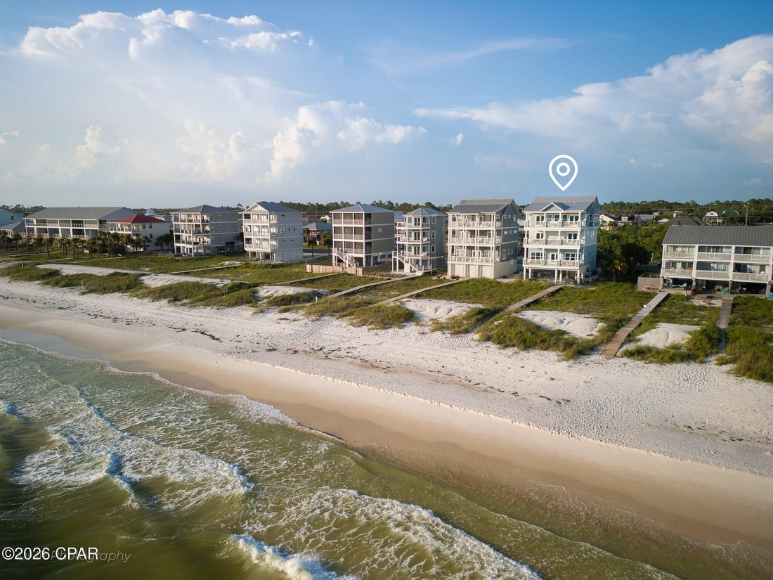 House in Port St. Joe, Florida, United States 2 - 18669036