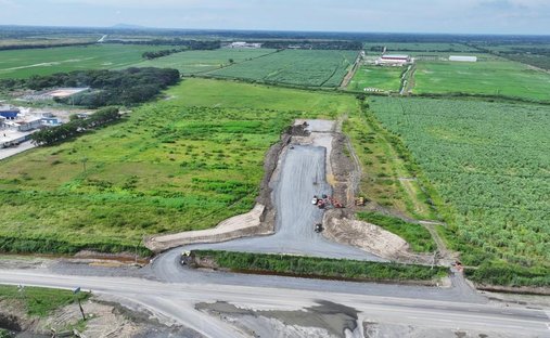 Land in La Palma, Guayas, Ecuador 1