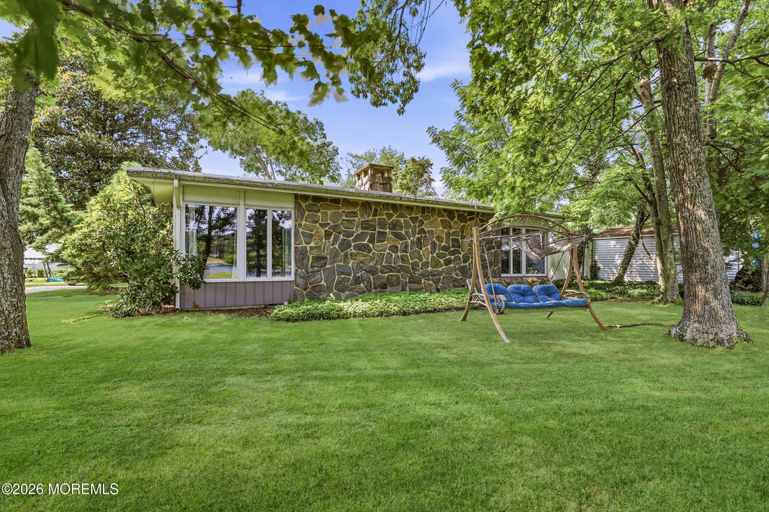 House in Lakewood Township, New Jersey, United States 5 - 18659794