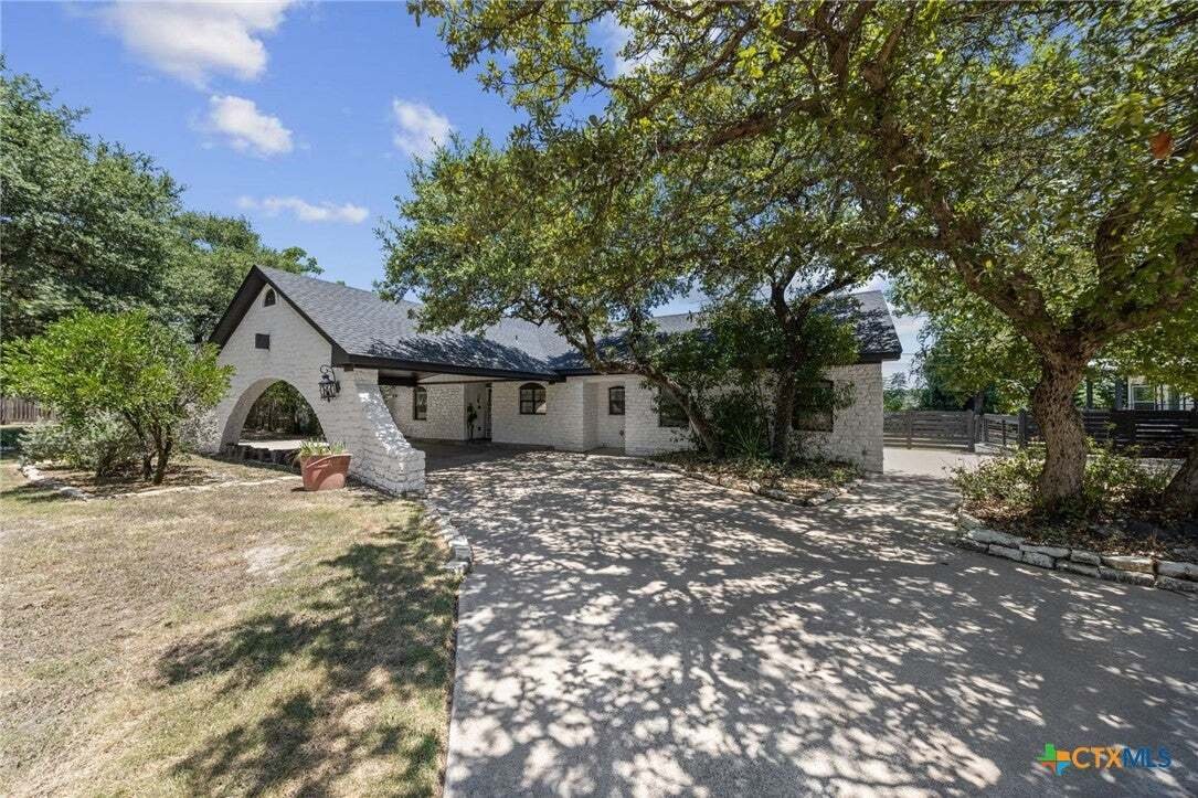 House in Belton, Texas, United States 3 - 18661948