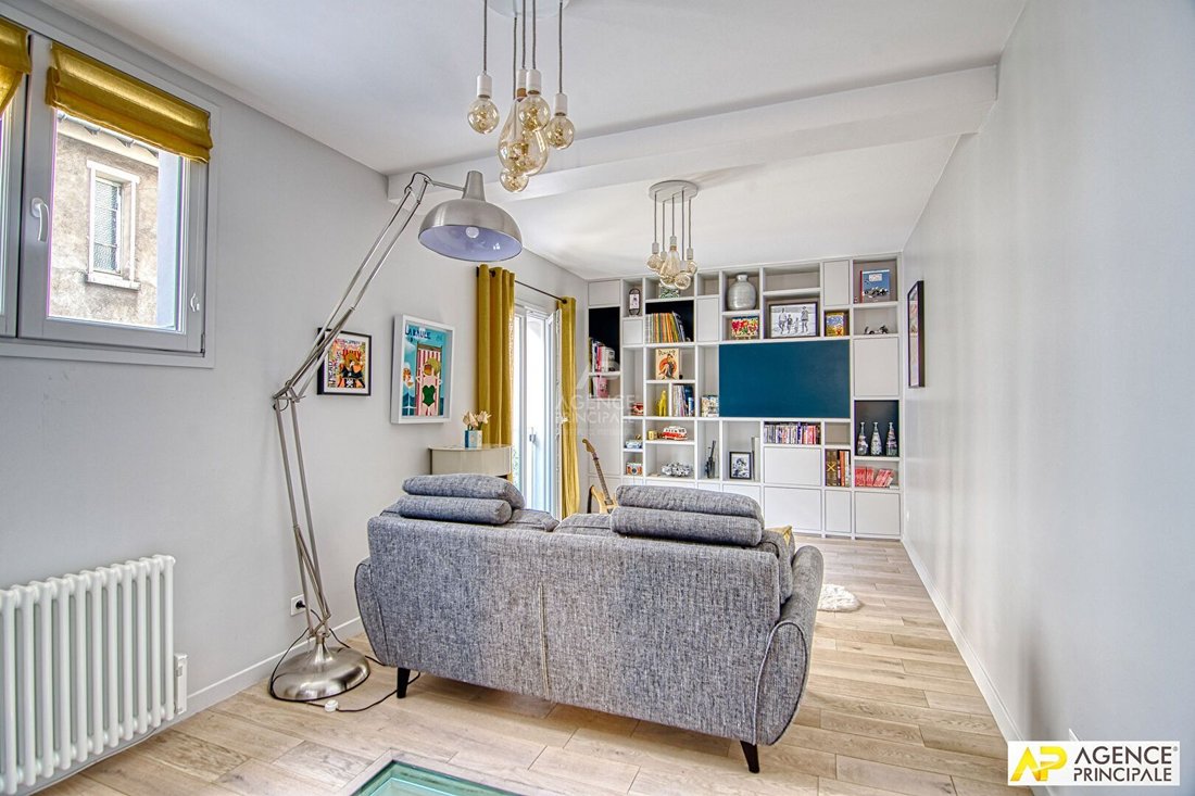 Apartment in Domaine National du Château, Versailles, France 5 - 18660041