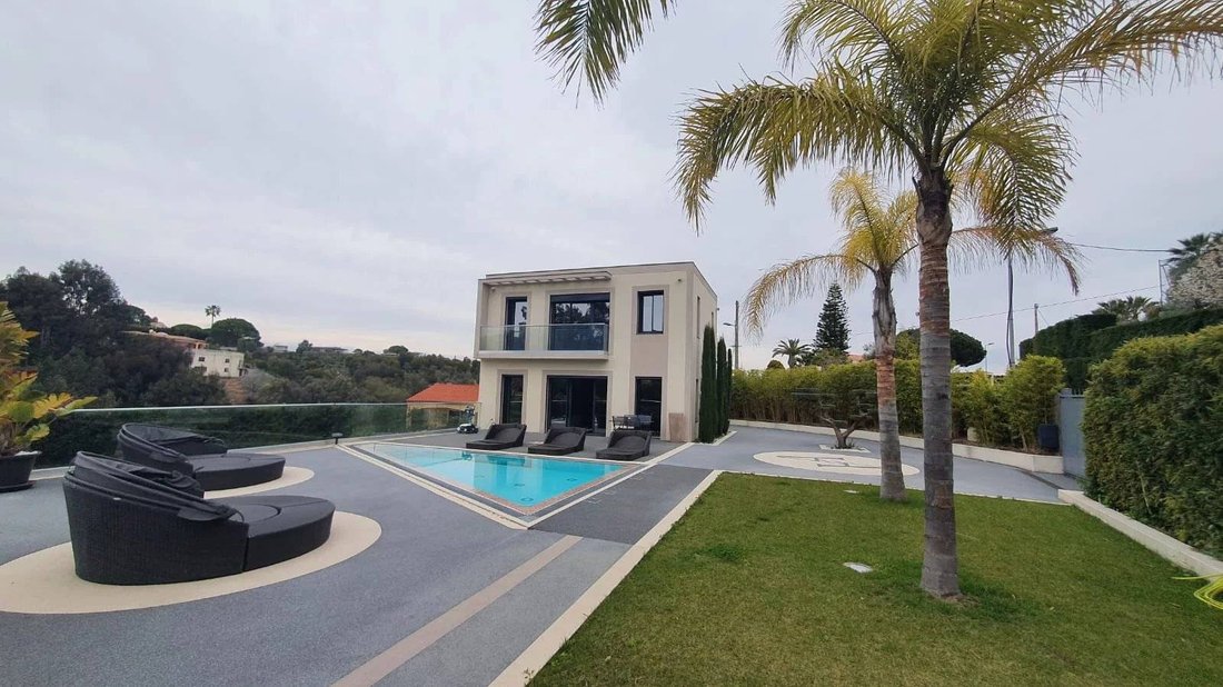 Villa in Brusquet-Retenaou-Devens, Vallauris, France 3 - 17549609
