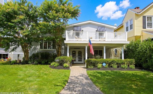 House in Avon-by-the-Sea, New Jersey, United States 1