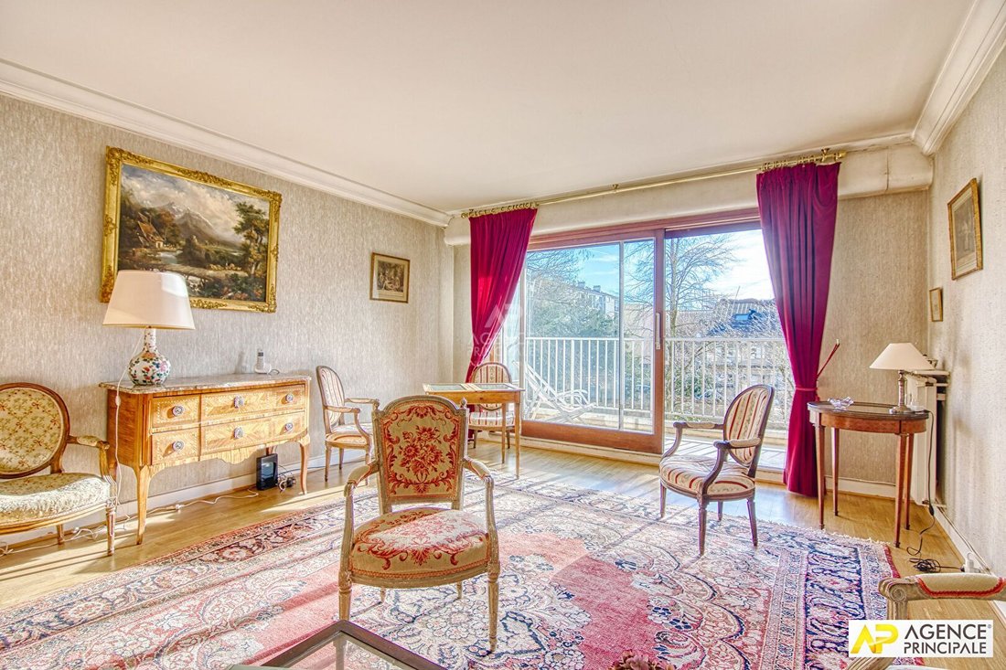 Apartment in Domaine National du Château, Versailles, France 3 - 18660362