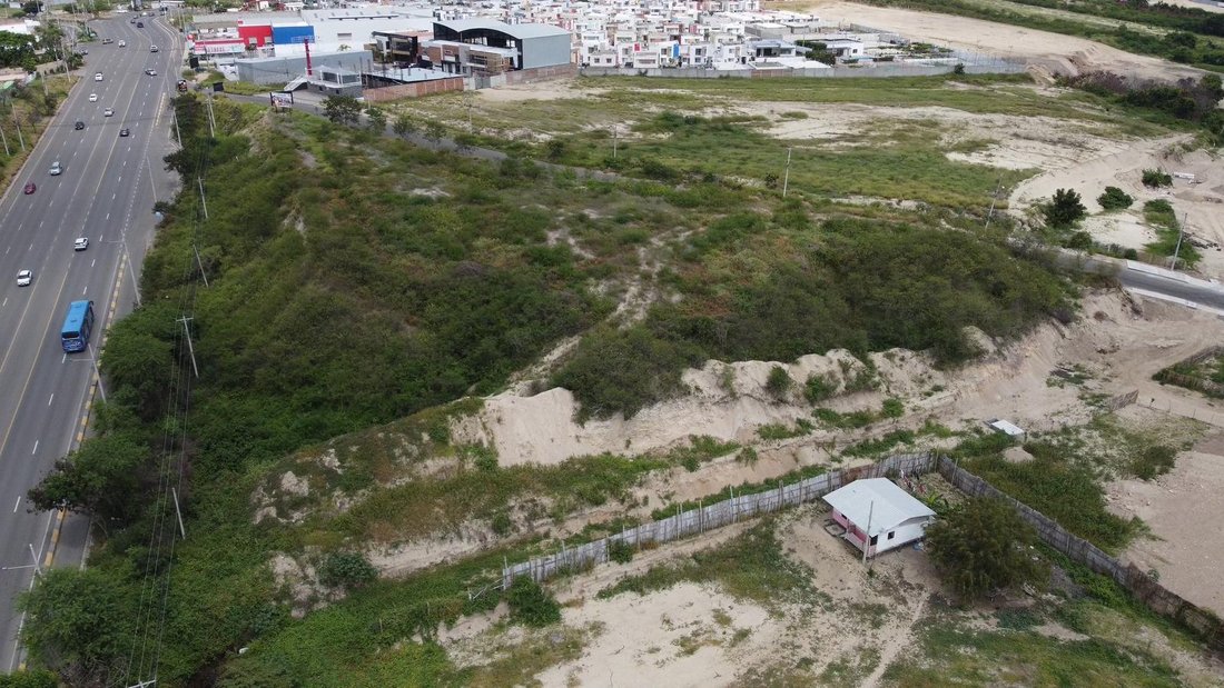 Land in Manta, Manabí, Ecuador 5 - 18660216
