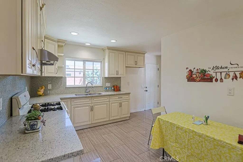House in Garden Grove, California, United States 4 - 18663992