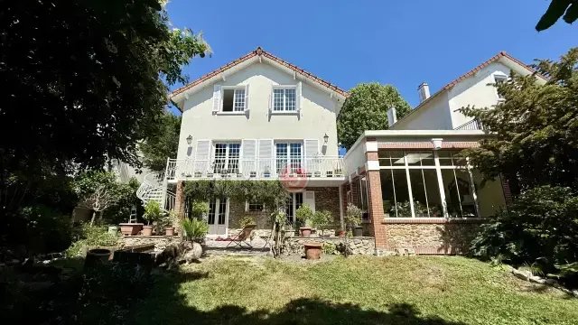 House in Thiers, Le Raincy, France 1 - 16409154