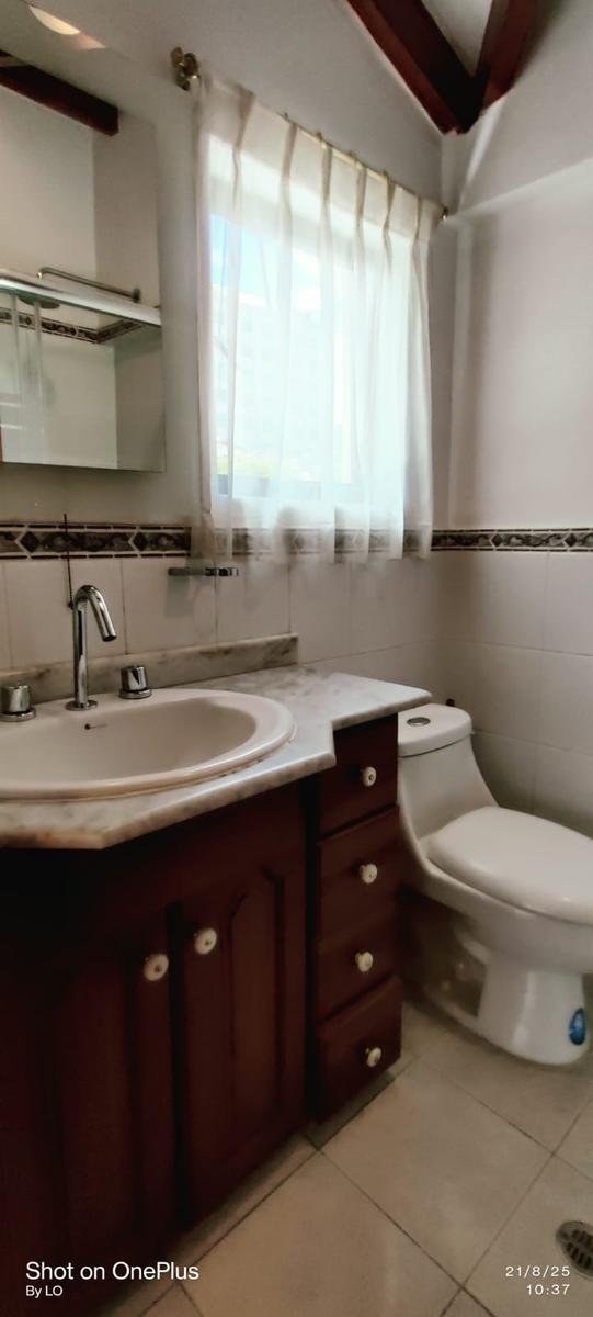 House in Quito, Pichincha, Ecuador 4 - 18661449