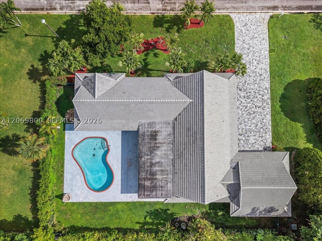 House in Coral Springs, Florida, United States 1 - 18663250