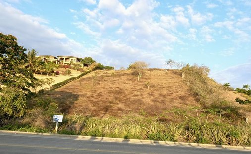 Land in Olon, Santa Elena, Ecuador 1