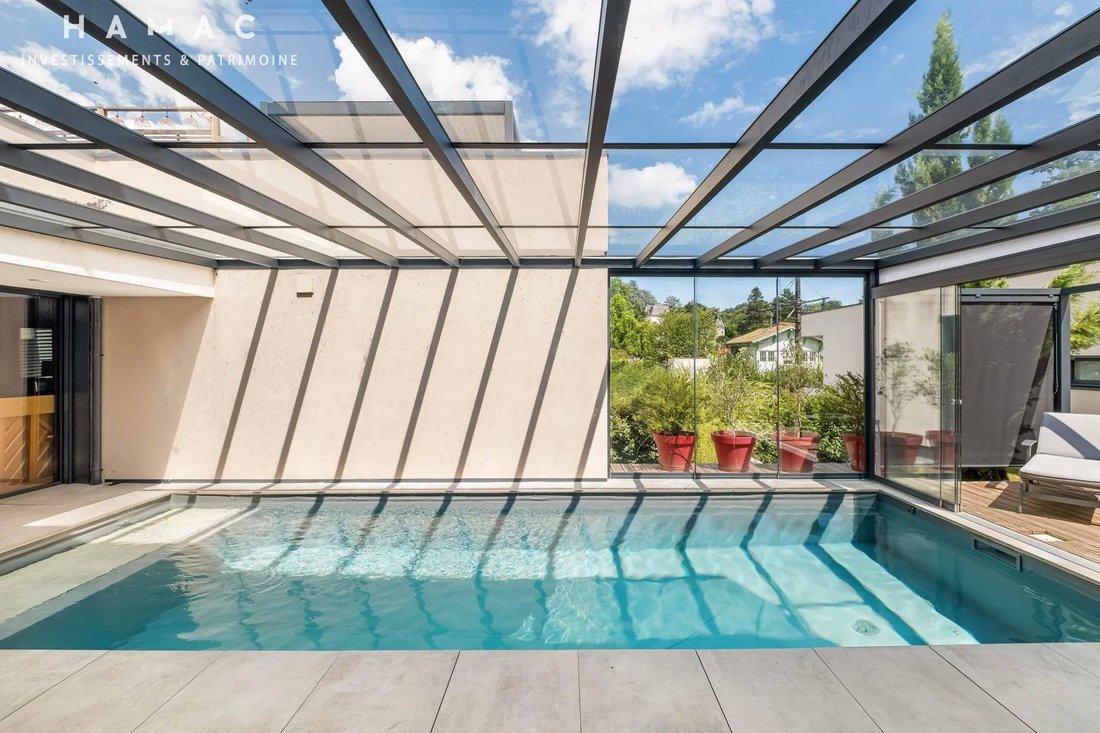 House in Charbonnieres-les-Bains, Auvergne-Rhône-Alpes, France 2 - 16461324