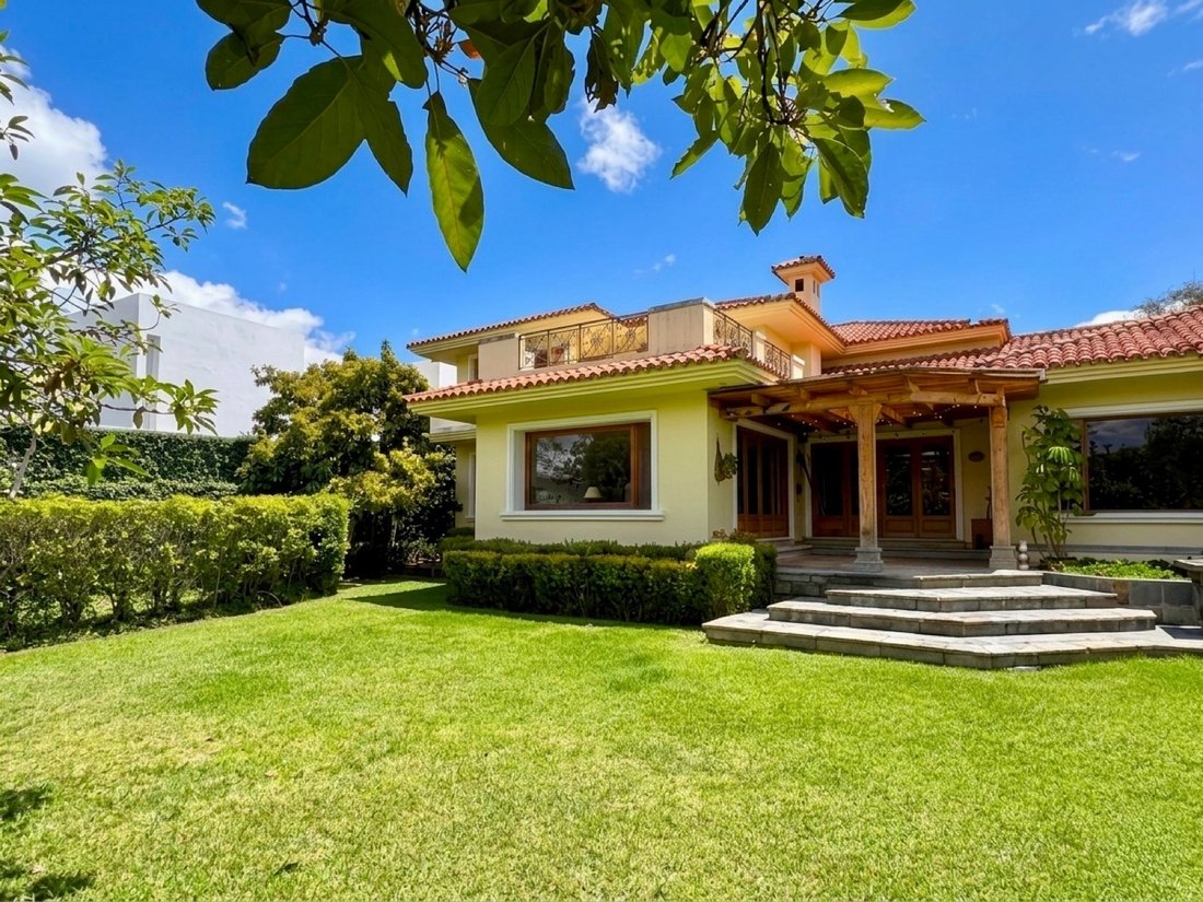 Casa a Quito, Provincia del Pichincha, Ecuador 4 - 18661163