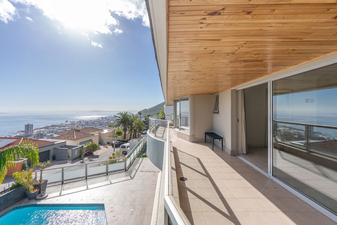 House in Fresnaye, Bakoven, Cape Town 3 - 18662493