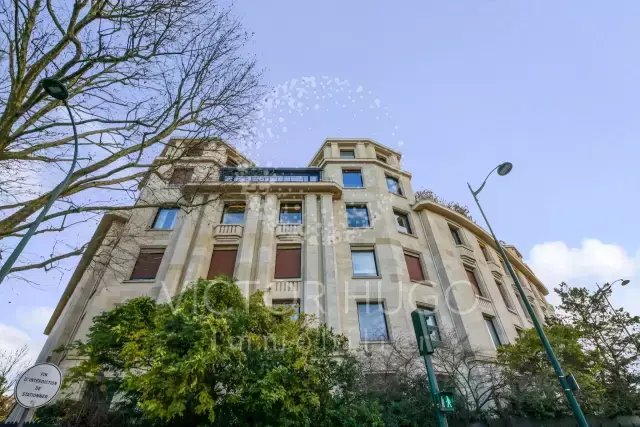 Apartment in Muette Sud, Paris 16e Arrondissement, Paris 1 - 15868925
