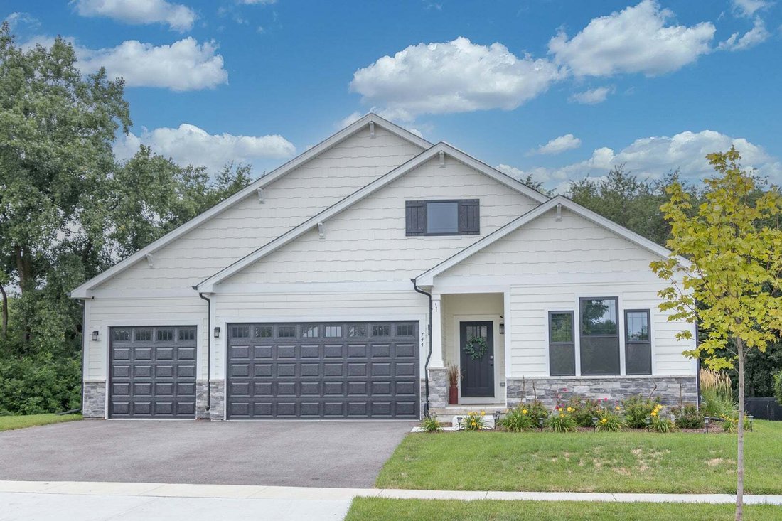 House in North Aurora, Illinois, United States 1 - 18666262