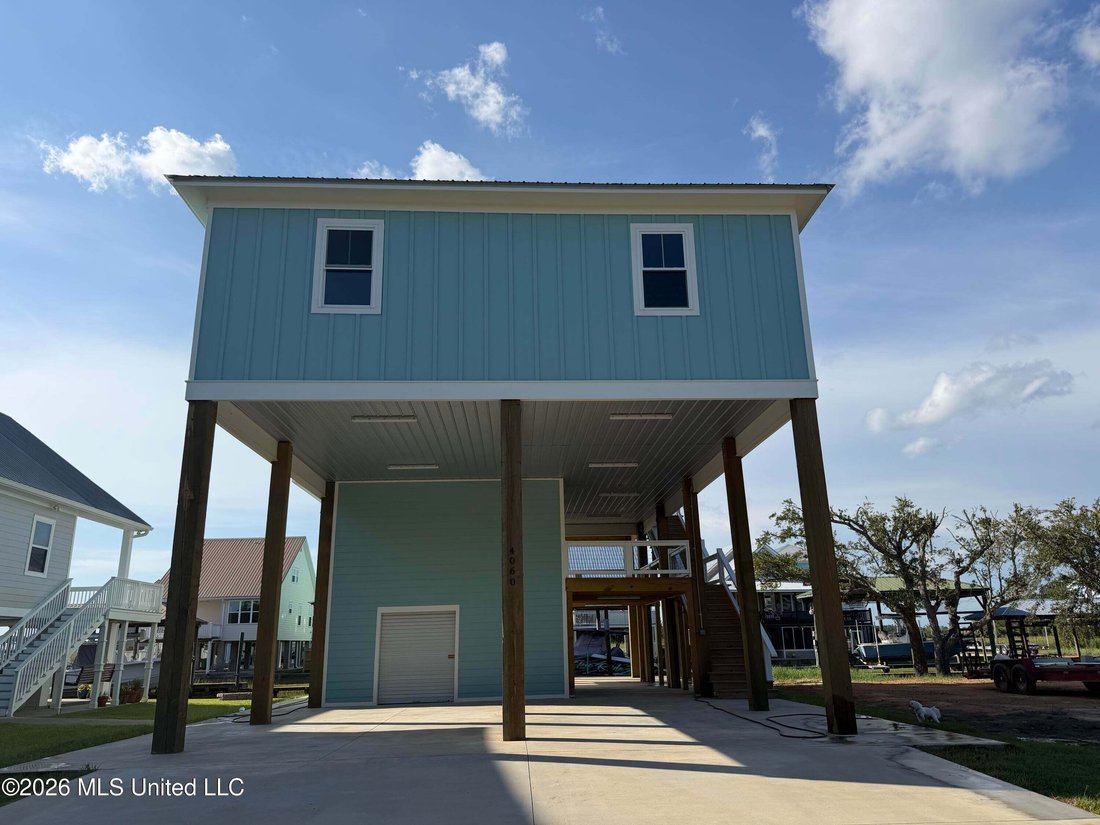 House in Bay St. Louis, Mississippi, United States 1 - 18662409