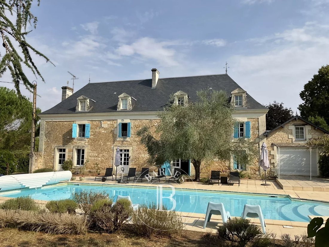 Finca en Poitiers, Nueva Aquitania, Francia 1 - 15065304