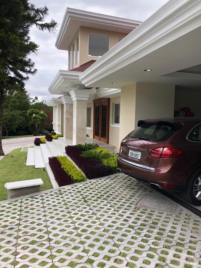 House in Quito, Pichincha, Ecuador 4 - 18660707