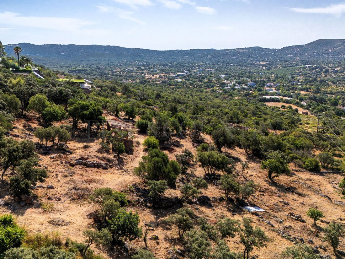 Land in Loule (Sao Clemente), Algarve, Portugal 1 - 18664968