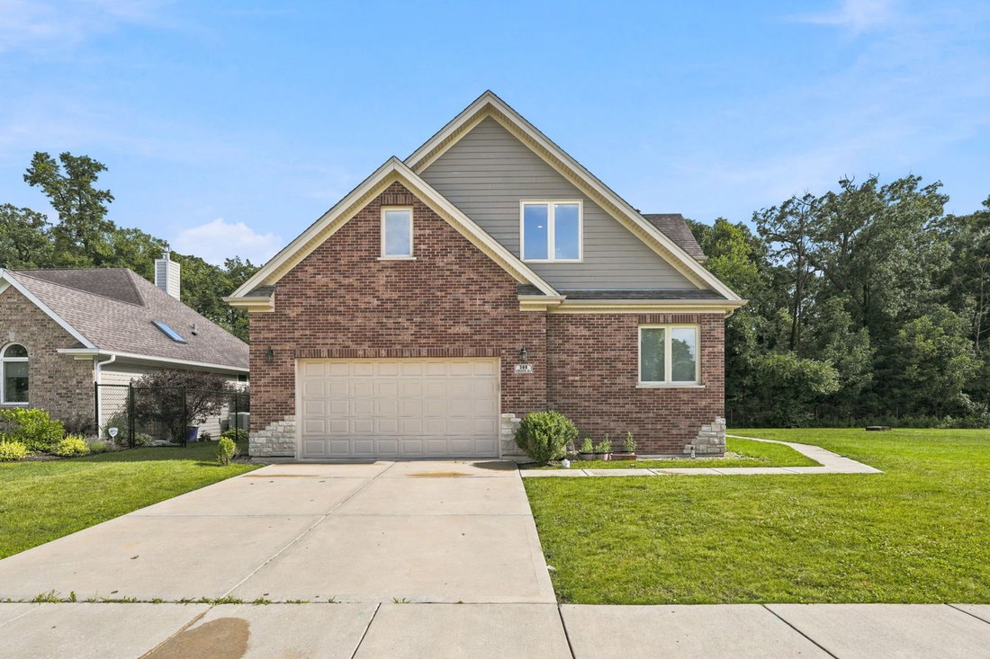 House in Wood Dale, Illinois, United States 2 - 18663361