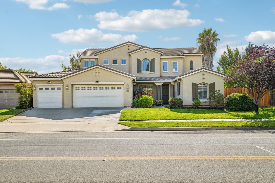House in Elk Grove, California, United States 1 - 18671660