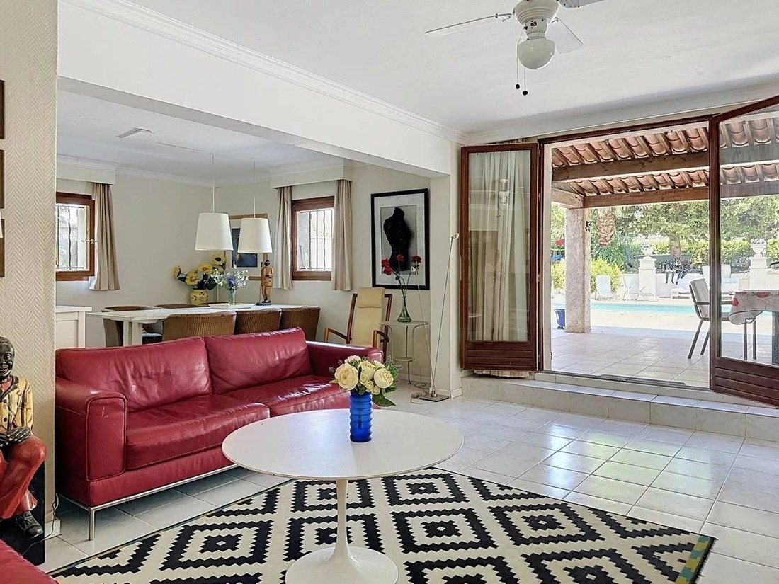 Villa in Carnoules, Provence-Alpes-Côte d'Azur, France 3 - 18295718