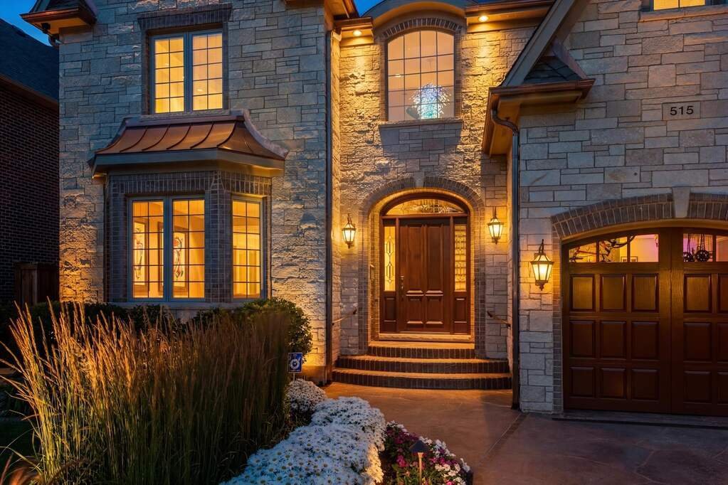 House in Elmhurst, Illinois, United States 2 - 18670443