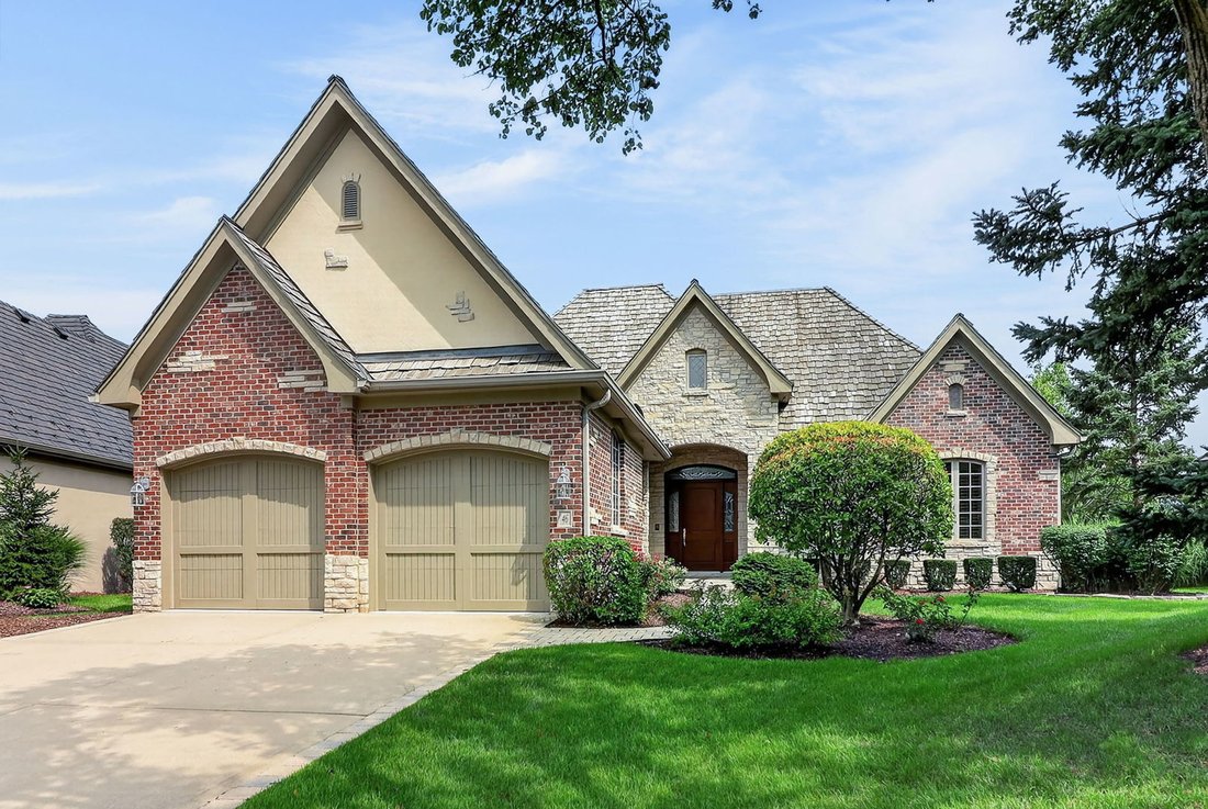 House in Oak Brook, Illinois, United States 1 - 18669118