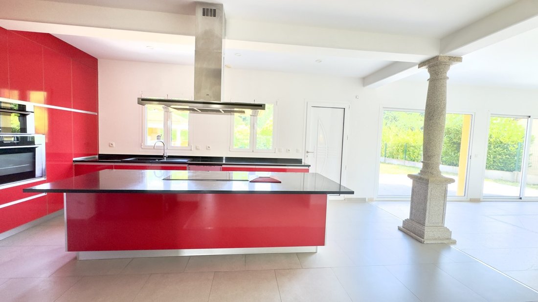 House in Limours, Ile-de-France, France 2 - 18662762