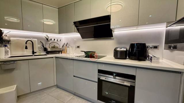 Apartment in Thiers, Le Raincy, France 3 - 17078587