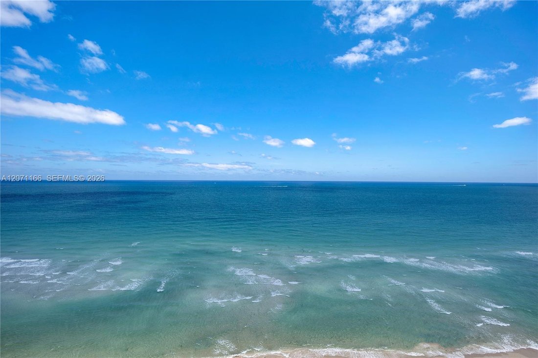 Condo in Hallandale Beach, Florida, United States 2 - 18664319